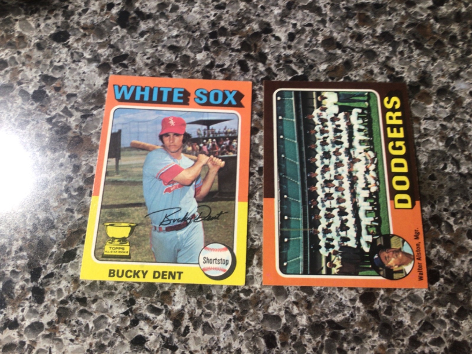 U-Pick 1975 Topps baseball 250-500 commons/stars/RC – YOU PICK ANY CARD(S)