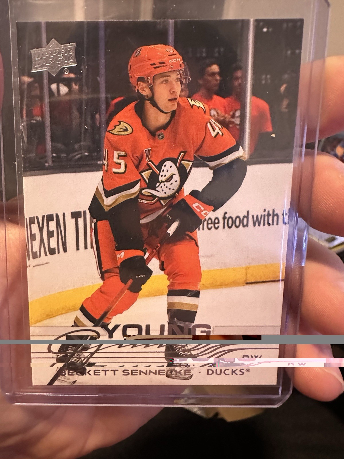 2025-26 Upper Deck Extended Series – Young Guns Beckett Sennecke #701 (RC)