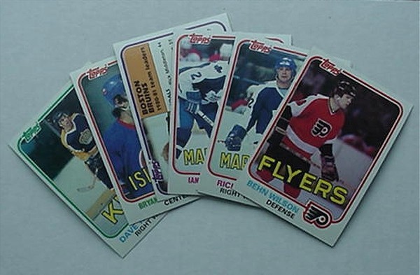 1981-82, 1978-79 & 1977 (GLOSSY) TOPPS HOCKEY SINGLES **40¢ EACH+ **$3 MINIMUM*