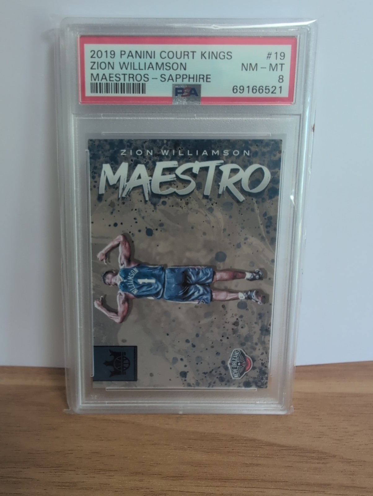 2019-20 Panini Court Kings – Maestros Zion Williamson #19 Sapphire /25 (RC)