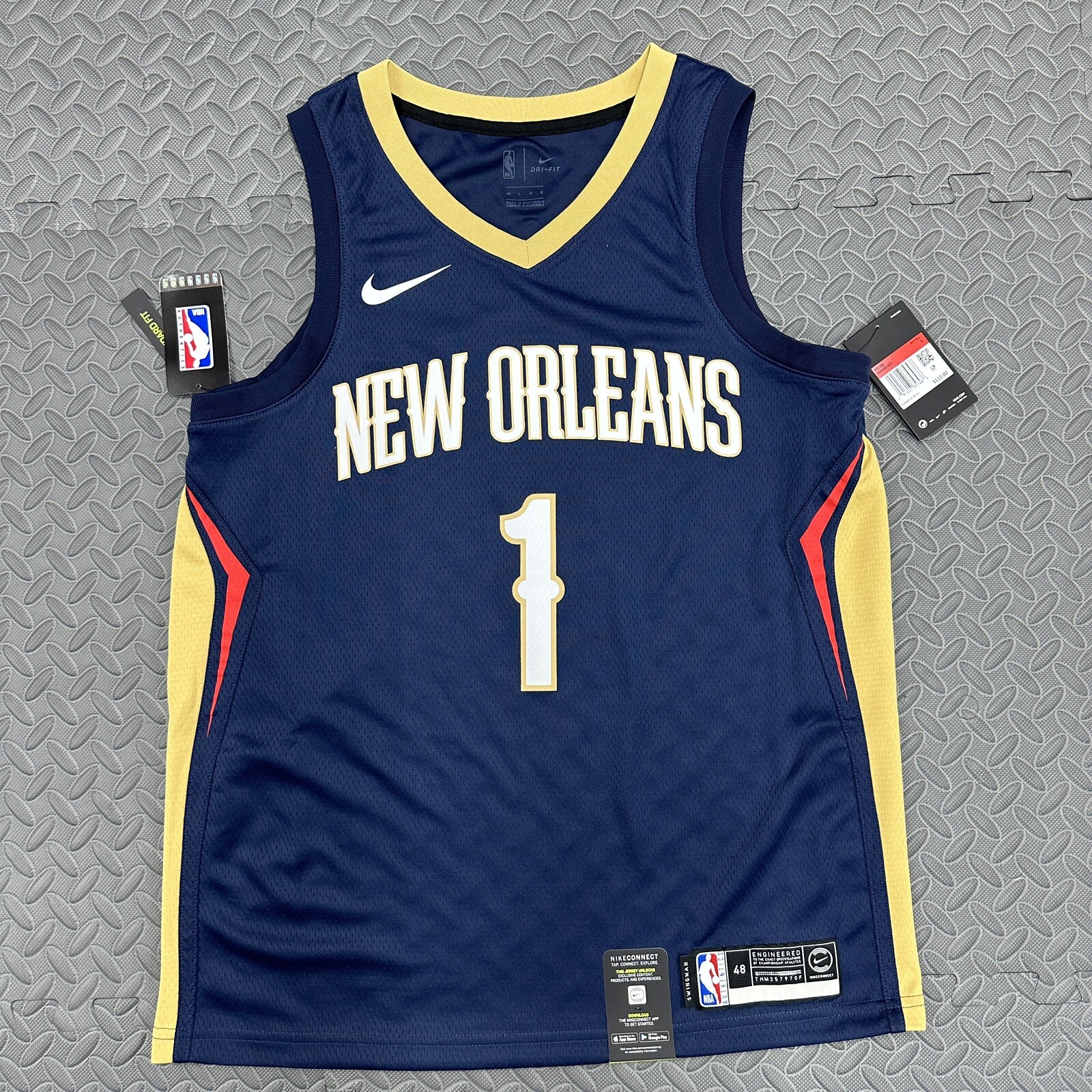 Nike New Orleans Jersey Zion Williamson Sz Large Navy Dri Fit Swingman Pelicans