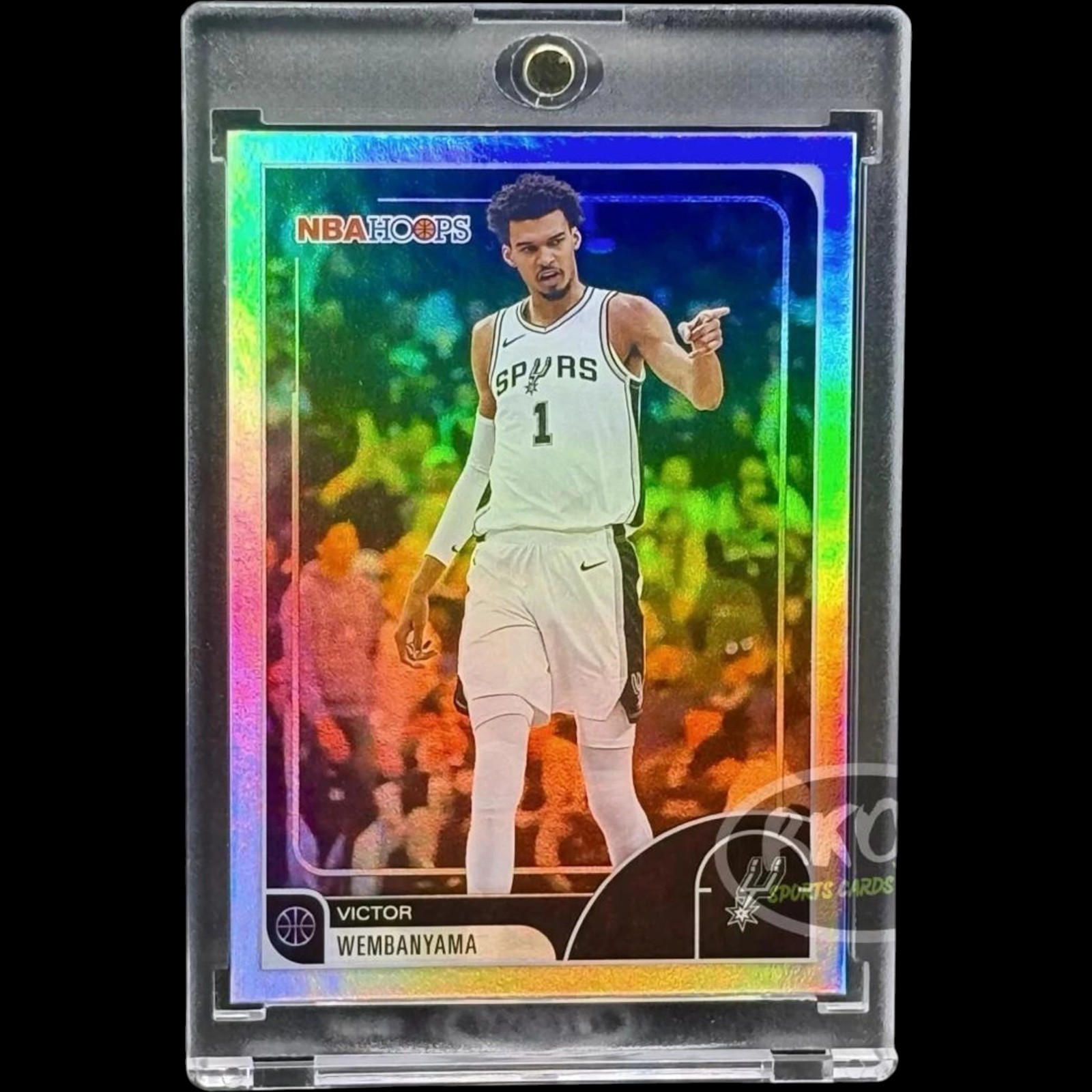Victor Wembanyama RARE BLACK REFRACTOR INVESTMENT CARD TOPPS SPURS MINT