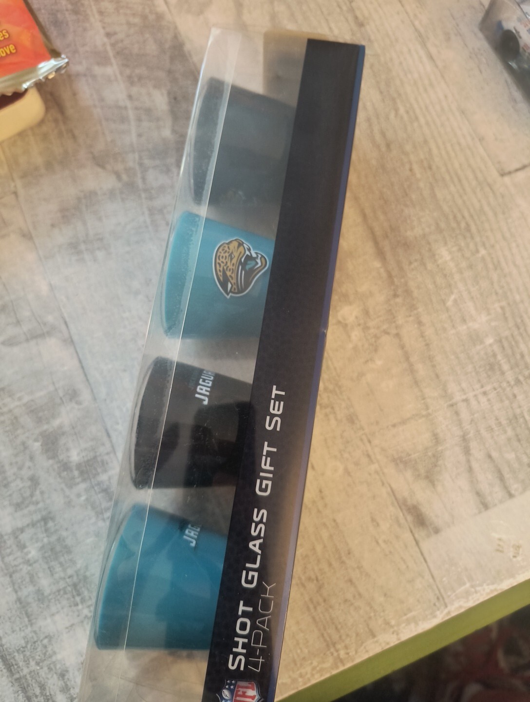 Jacksonville Jaguars 4 Pack Shot Glass Gift Set. 1 Oz. Acrylic. Dishwasher Safe.