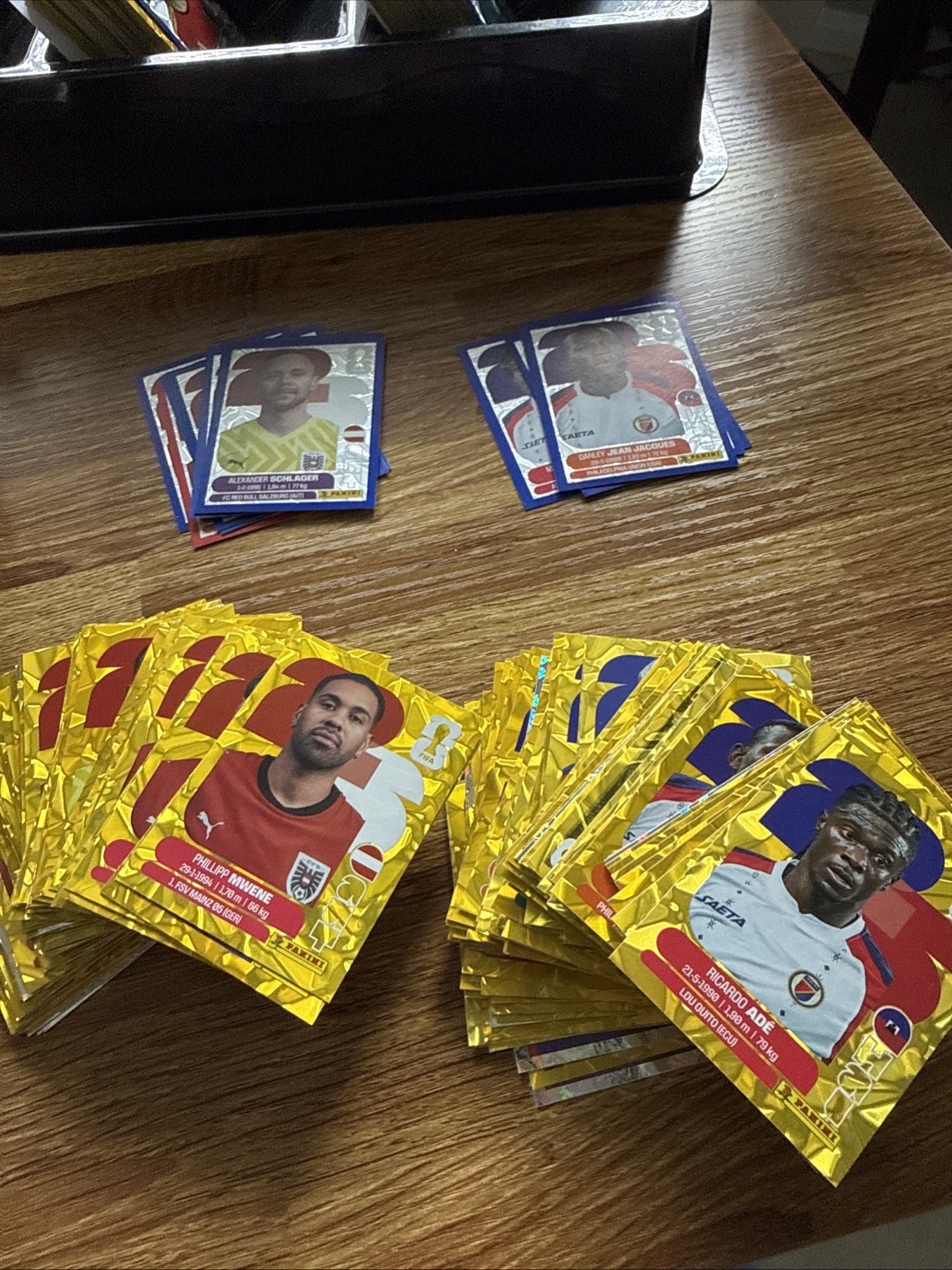 2026 PANINI WORLD CUP GOLD Crumple Stickers SINGLES PICK & COMPLETE AUT HAI
