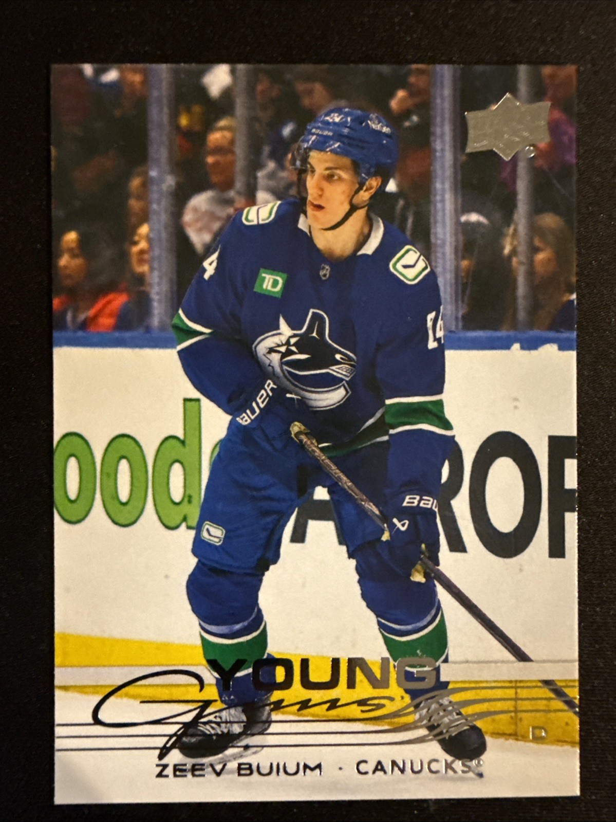 2025-26 Upper Deck Extended Series Young Guns – Zeev Buium #707 Canucks (RC)