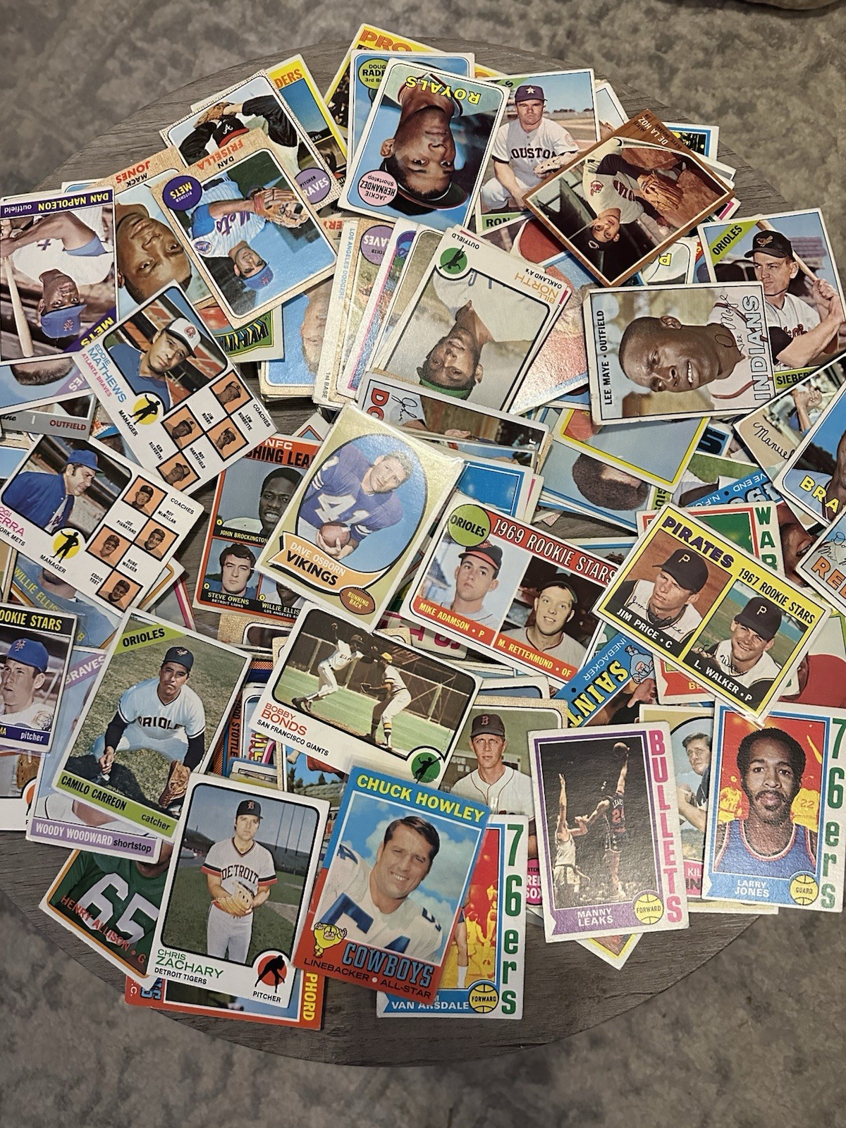 Vintage Sports Cards! Over 200 MLB NFL NBA Cards From The 1960s and 1970s Era