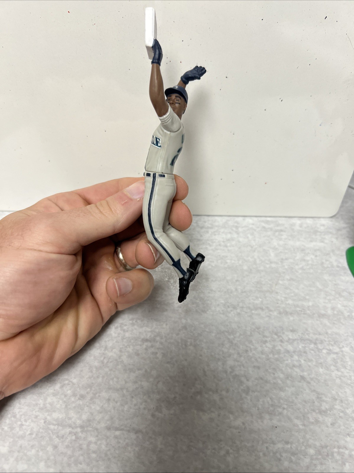 1998 Starting Lineup Baseball Action Figure Pick one