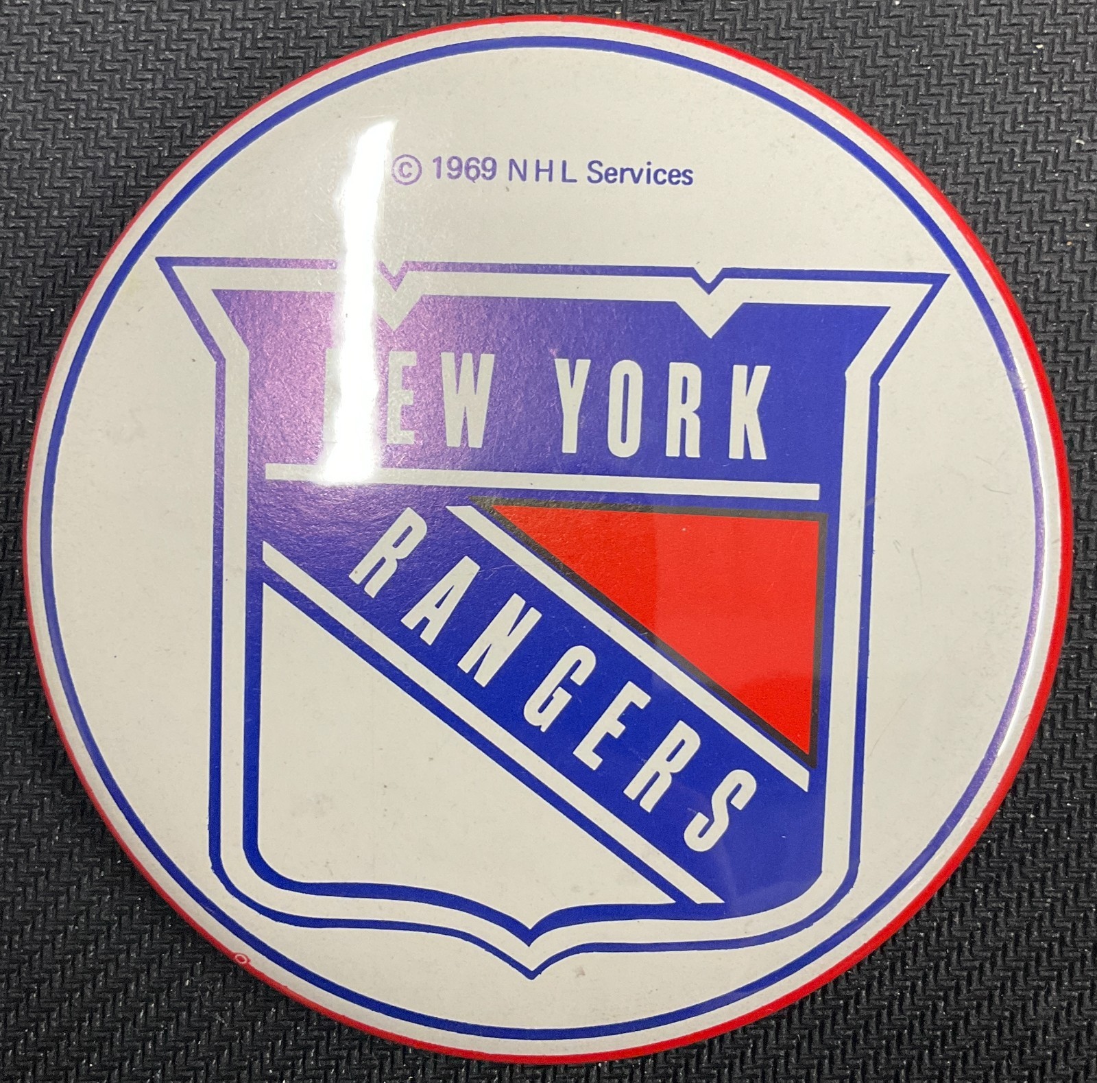 1969 New York Rangers Pin Back Button (3.5 in. Diameter)