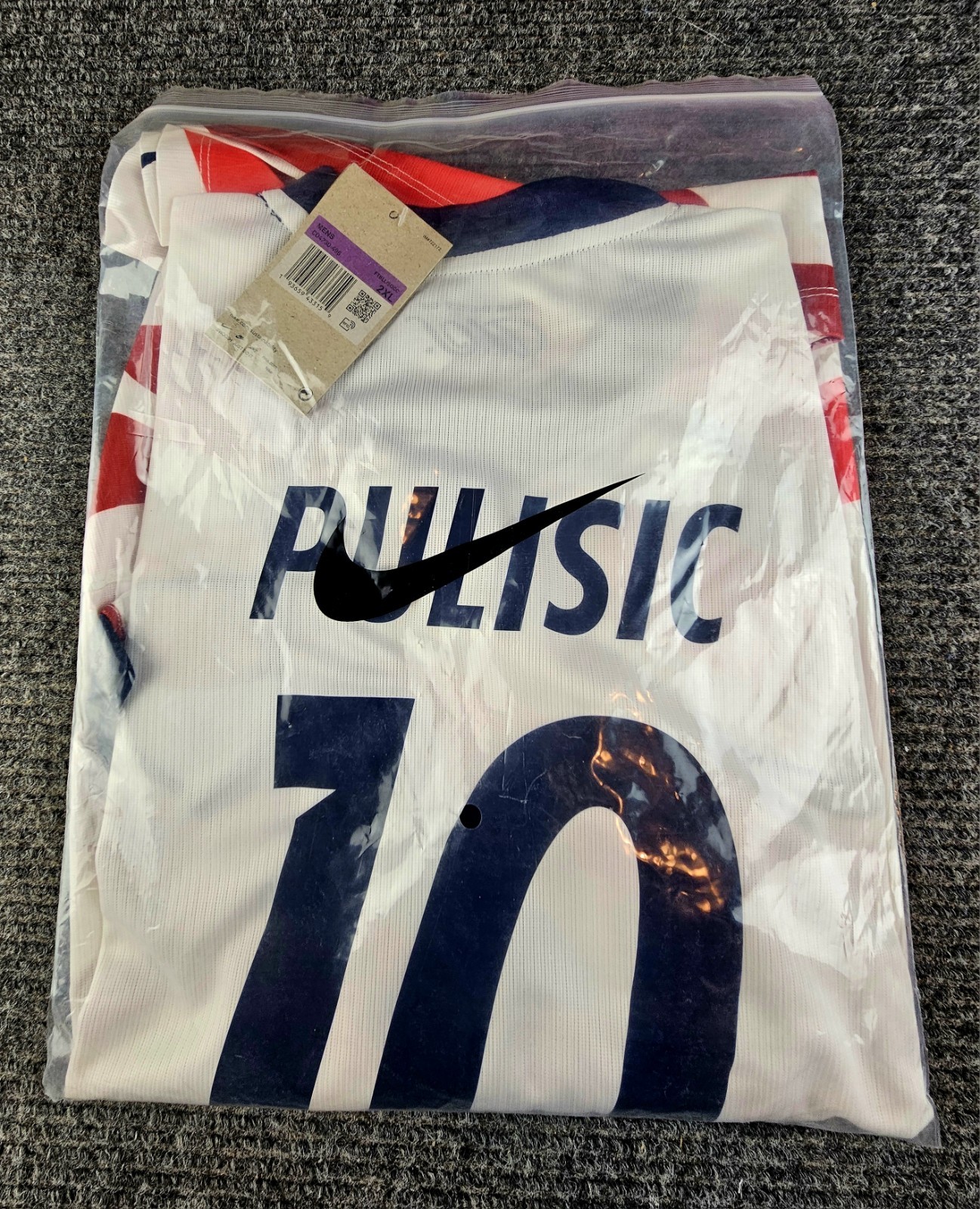 Read description before Buying USA Soccer mens 2XL – LargeChristian Pulisic New