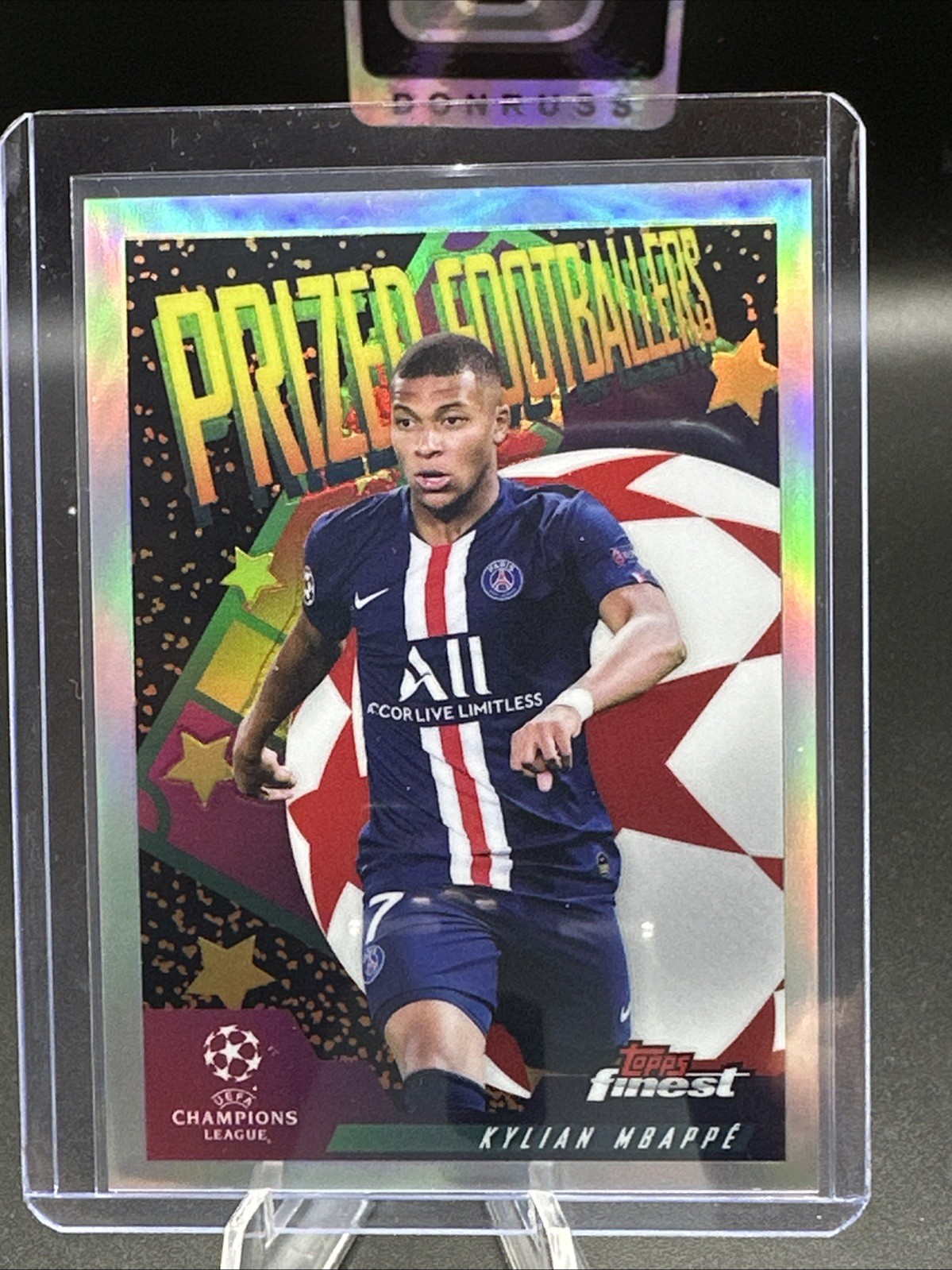 Topps Finest 2019-2020 KYLIAN MBAPPé Prized Footballers UEFA REFRACTOR CLEAN!