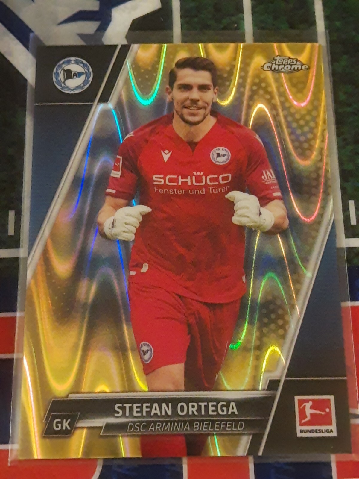 2022 Topps Chrome Bundesliga Stefan Ortega Gold Ray Wave DSC Arminia Bielefeld
