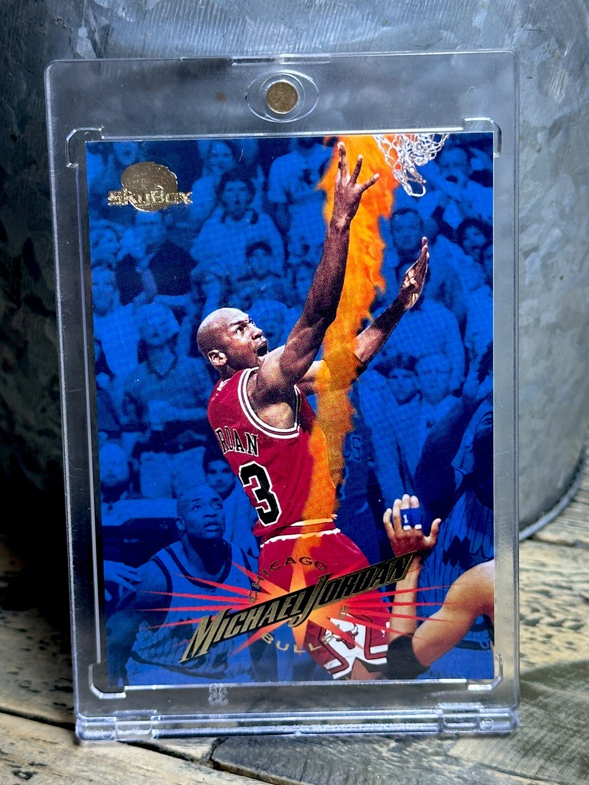 Michael Jordan Card AUTHENTIC GOLD BLUE HOLO FOIL SP AUTHENTIC BULLS JERSEY #23