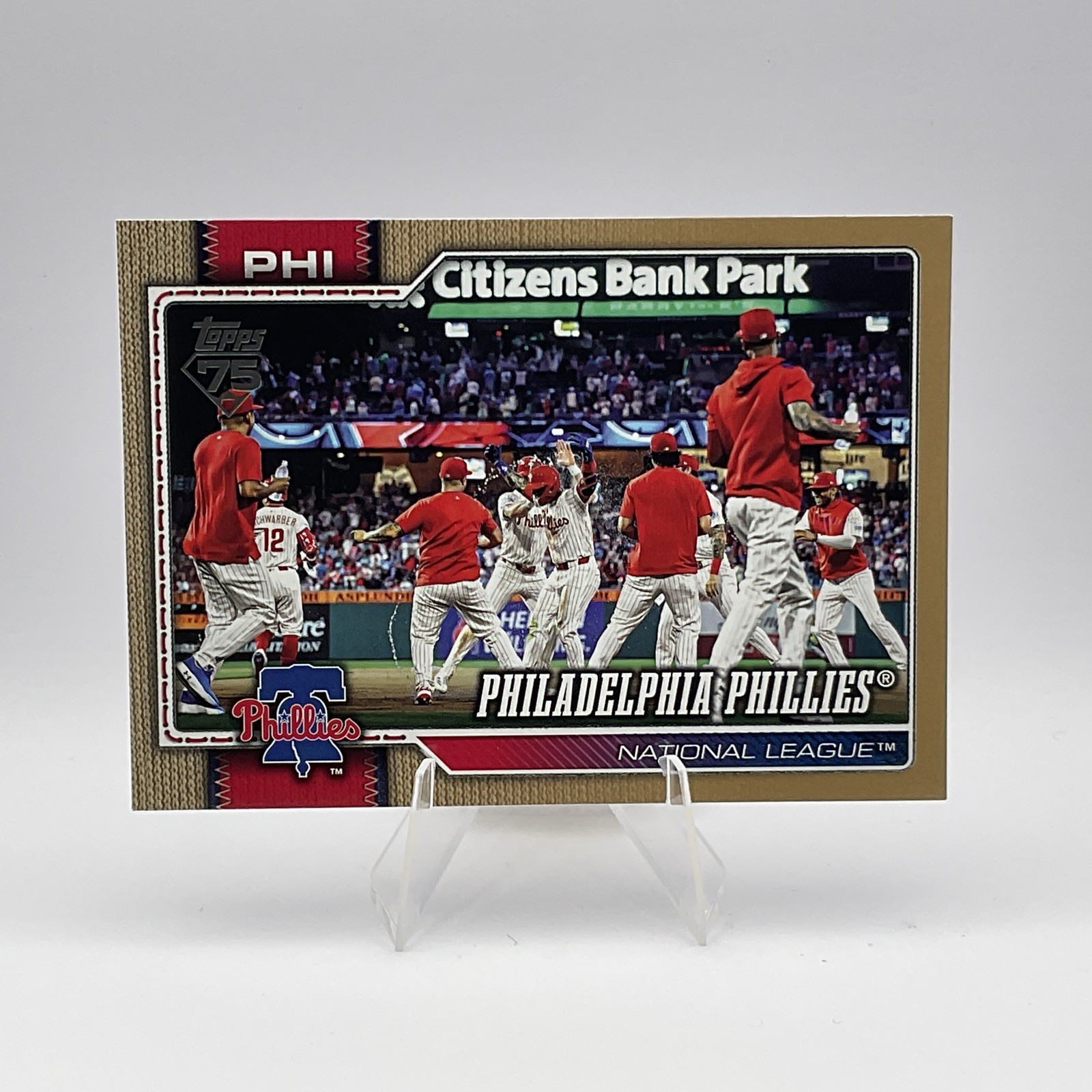 2026 Topps Series 1 #295 Philadelphia Phillies Team Card Gold 1651/2026