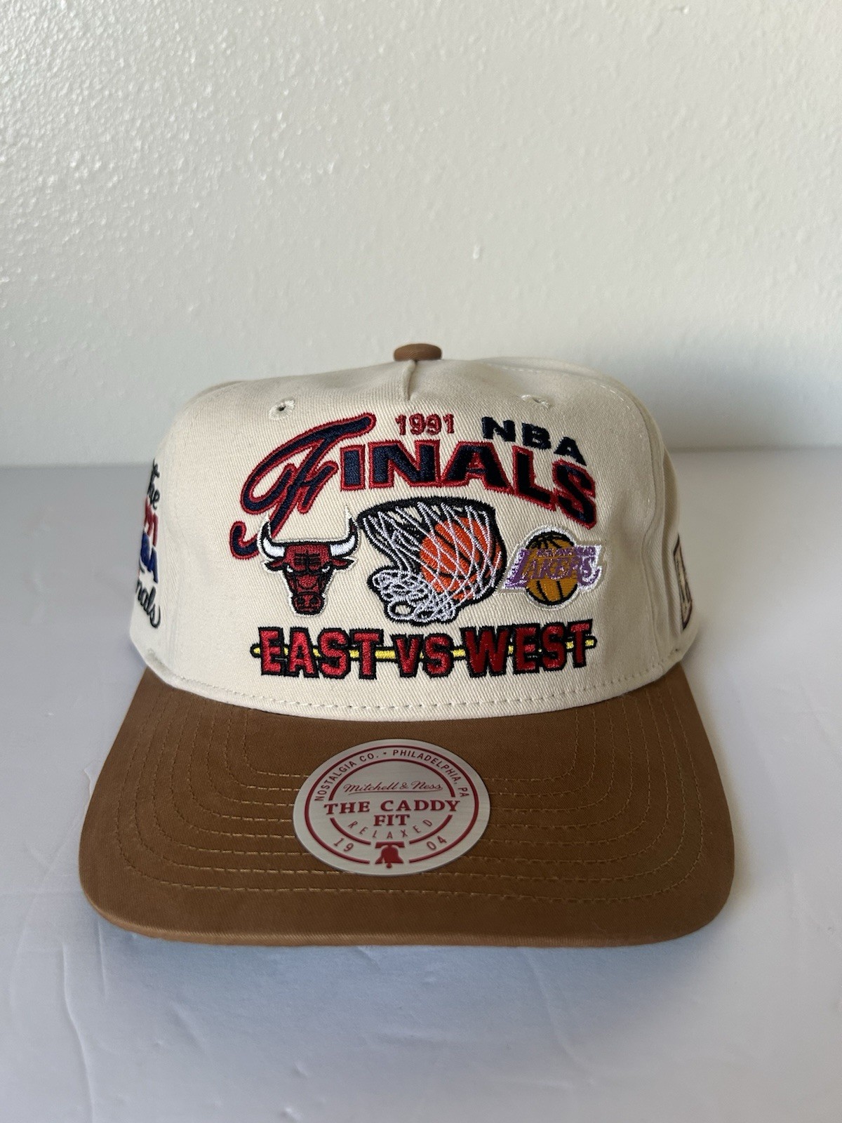 Mitchell & Ness 1991 NBA Finals Bulls vs Lakers Snapback Hat NWT Jordan Era