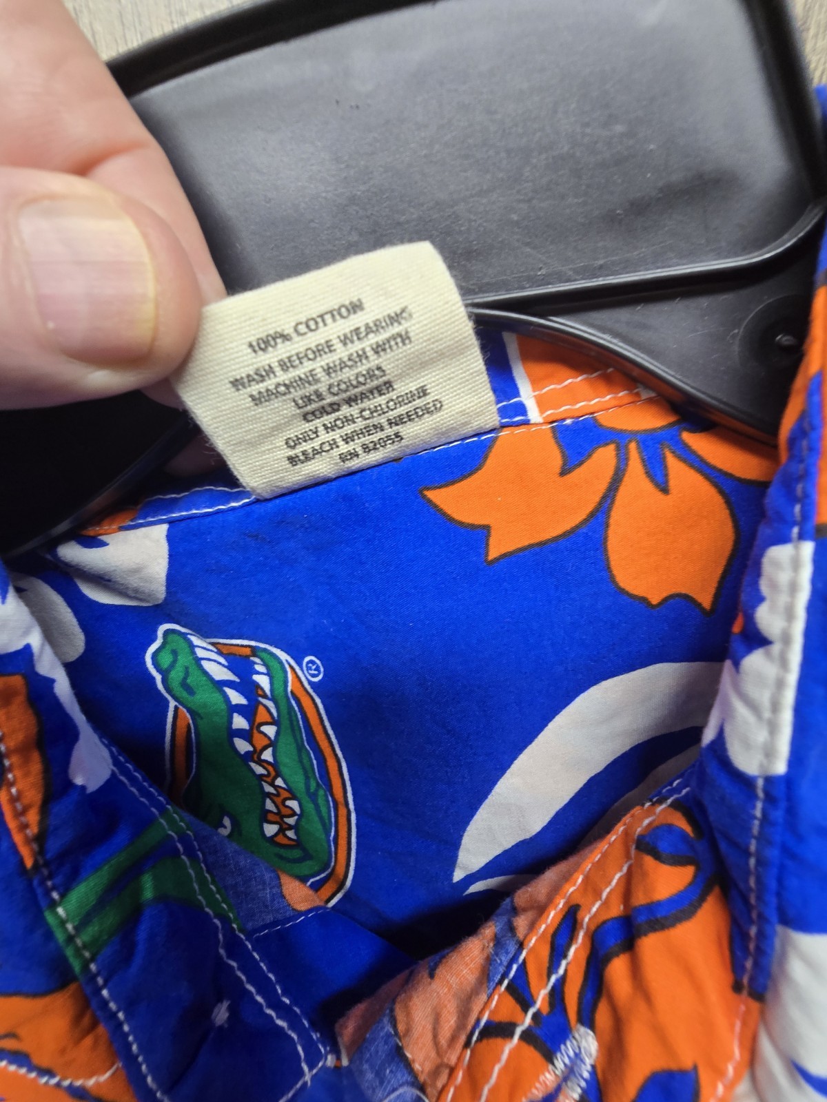 OFFICAL NEW W/TAGS FLORIDA GATORS HAWAIIAN ALOHA STYLE FULL BUTTON WES & WILLY