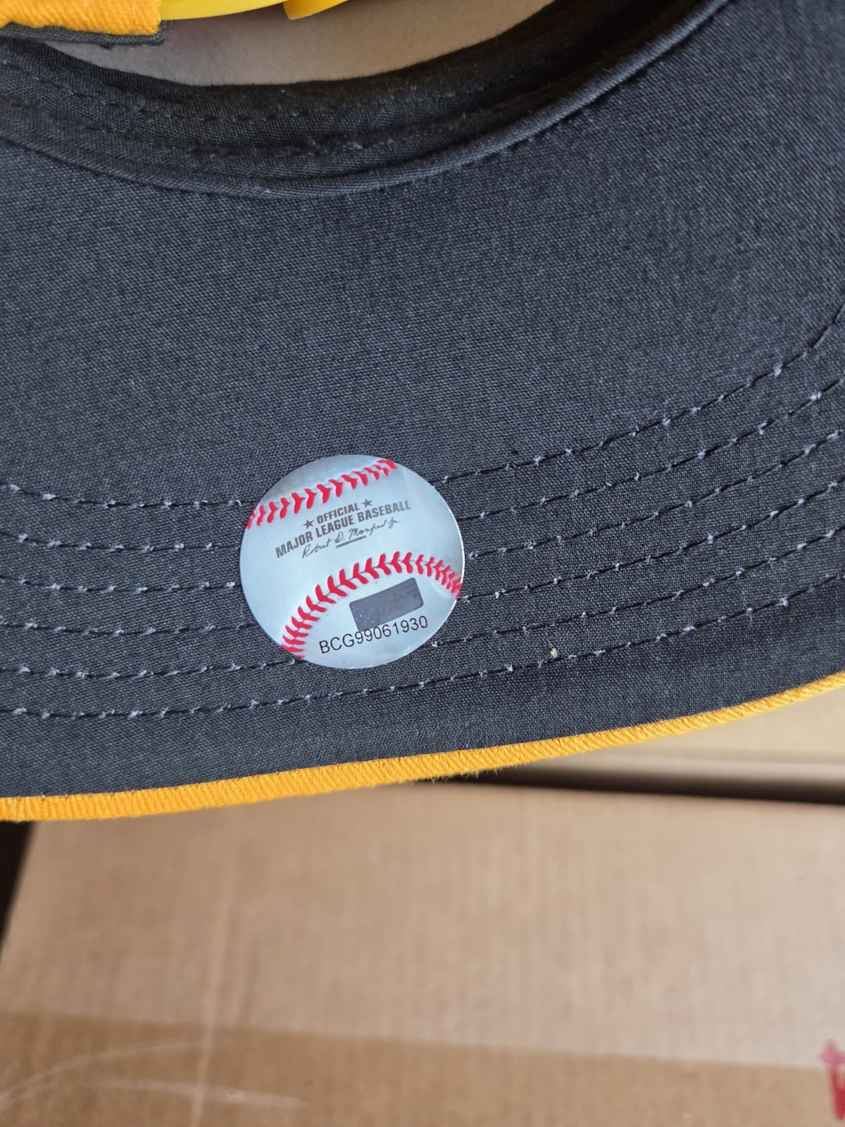 Oakland A’s Athletics Cap Snapback MLB Adult One Size Fits All Yellow