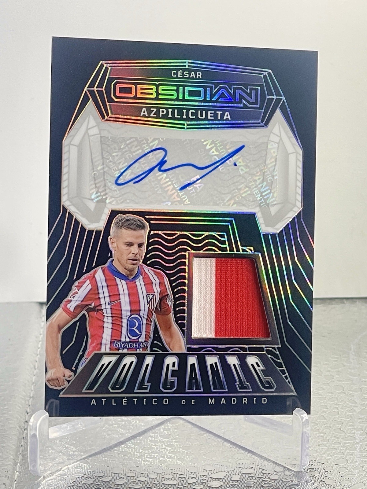 CESAR AZPILICUETA 2024-25 Obsidian Volcanic 2 Color Patch Auto /199 Atletico