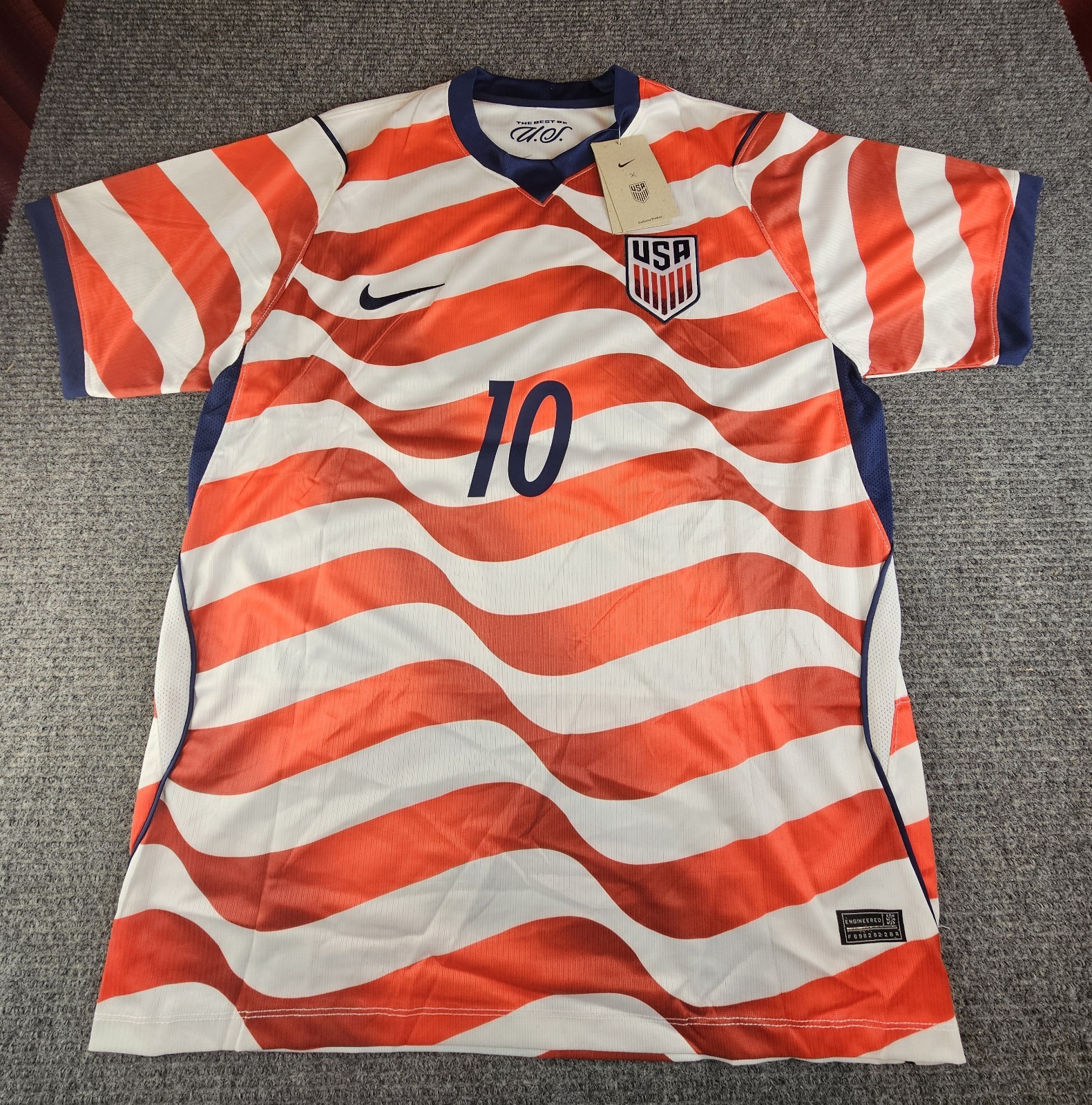 Read description before Buying USA Soccer mens 2XL – LargeChristian Pulisic New