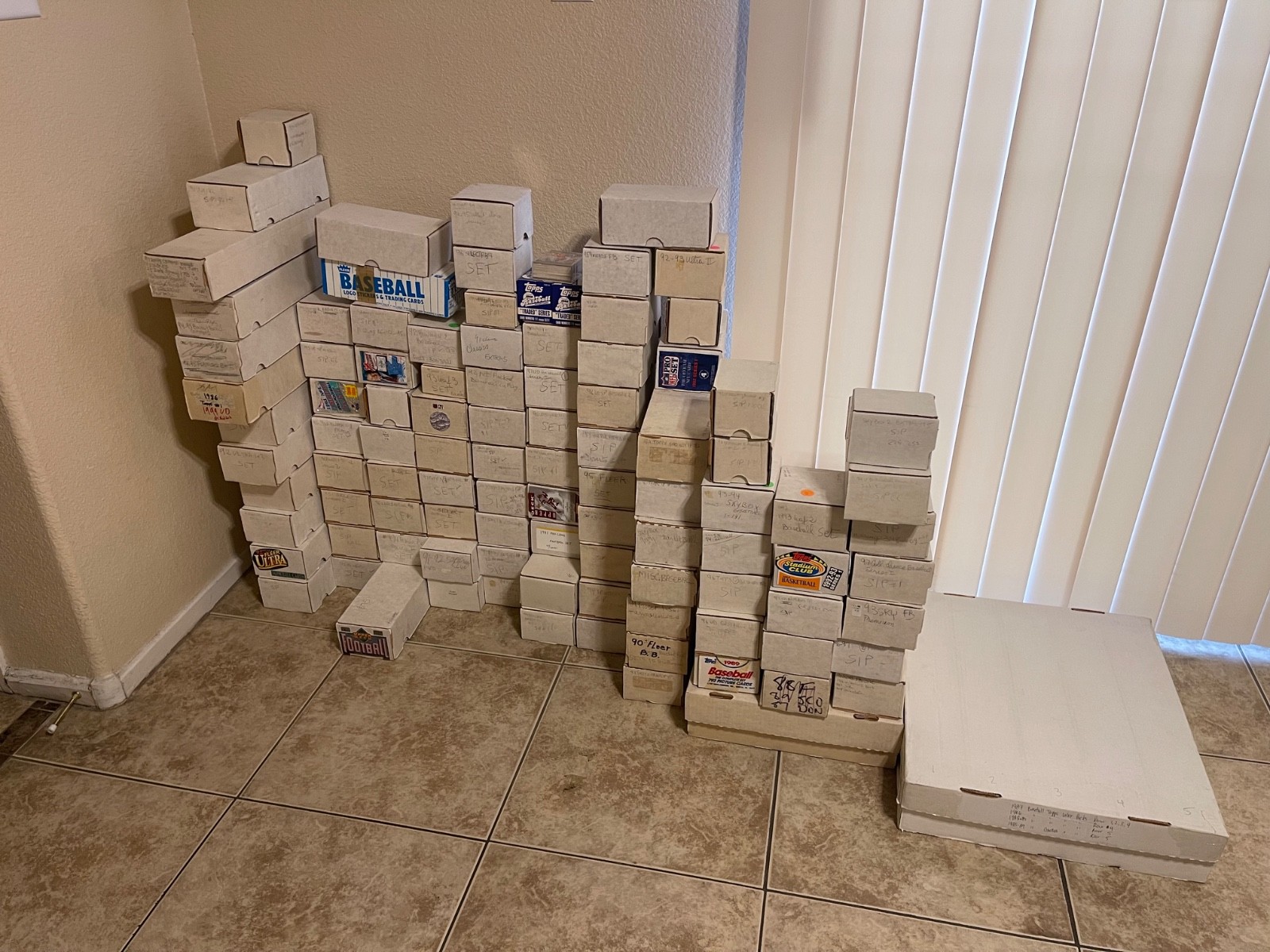 150 Random Baseball Card Lot – Pick Your Team – Massive Personal Collection!!