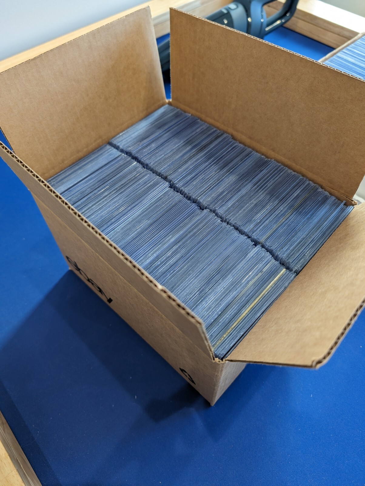Bulk Lightly Used Top Loaders for Sports Trading Cards ~600 ct Regular Size 35pt