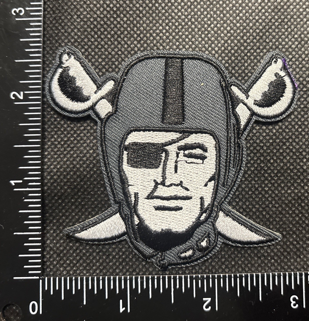 LAS VEGAS RAIDERS NFL FOOTBALL IRON ON EMBROIDERED PATCH SEE PHOTOS