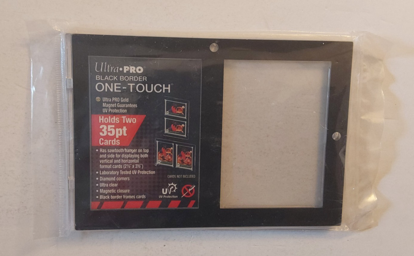 Ultra Pro 2-Card Magnetic UV One Touch Card Holder Black Border For 35pt Cards