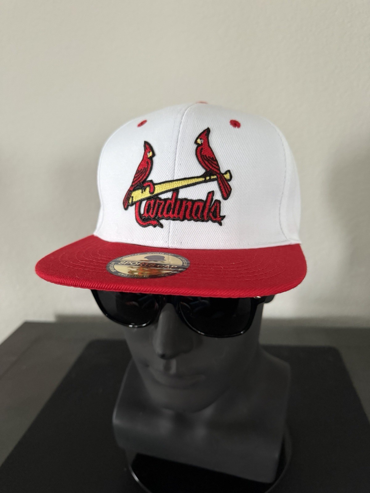 CLASSIC RETRO THROWBACK ST. LOUIS CARDINALS WHITE RED FLAT BILL SNAPBACK HAT NEW