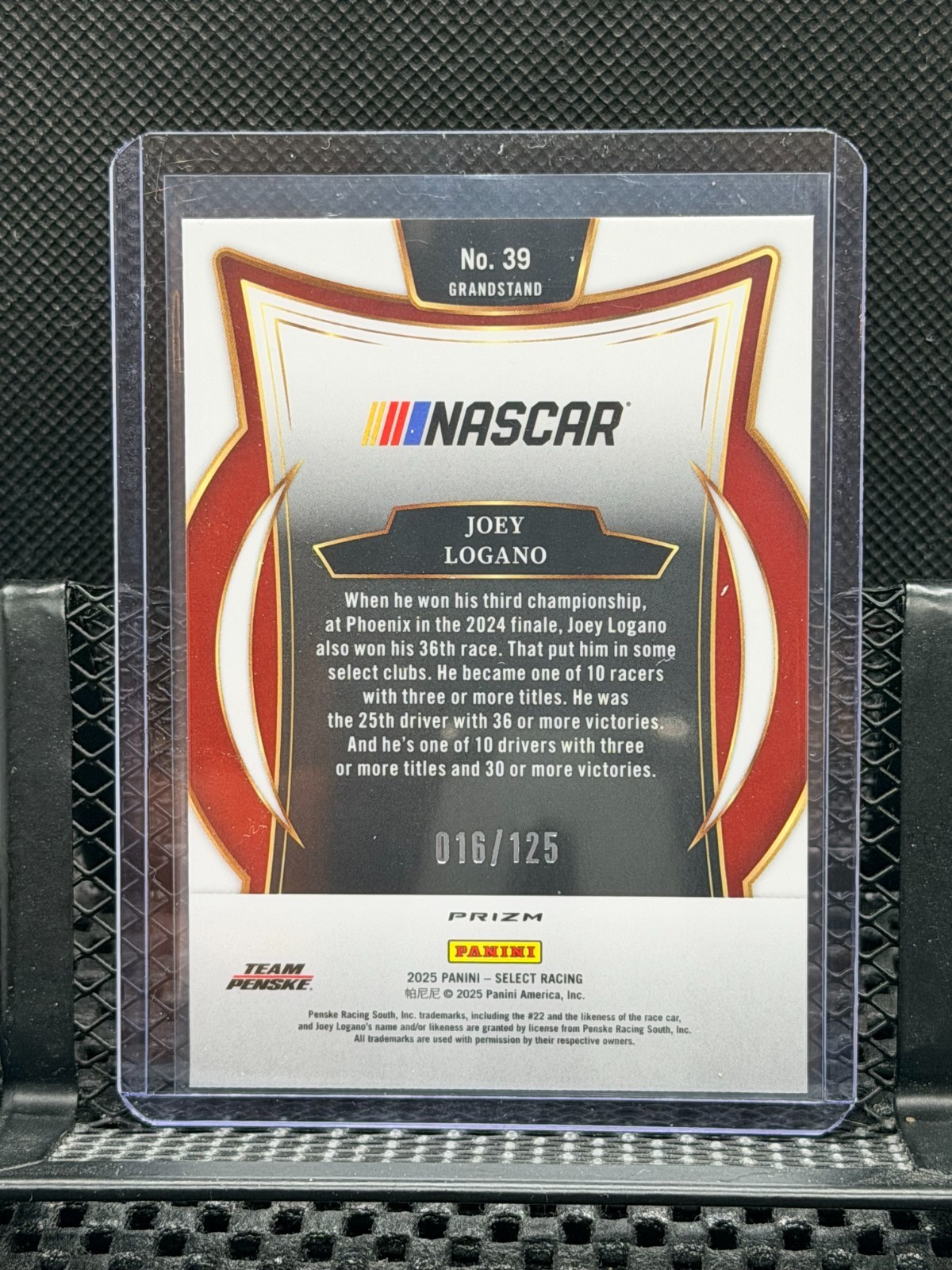 Joey Logano 2025 Select Racing – Red Prizm #16/125 # 39 Grandstand