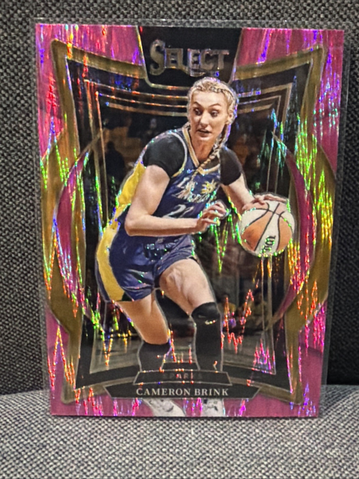 2025 Panini Select WNBA #9 Cameron Brink Concourse Pink Flash SP