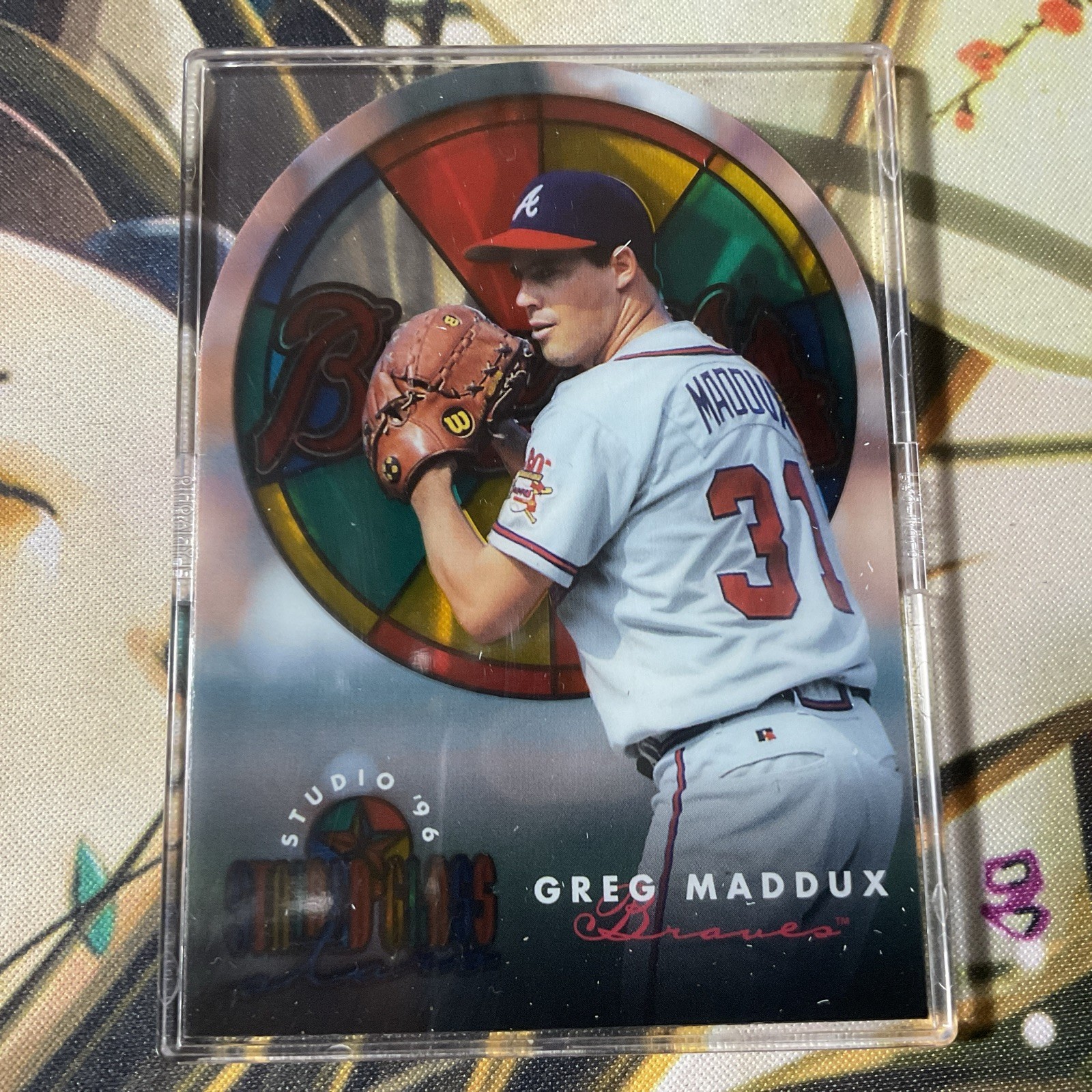 1996 Donruss GREG MADDUX “Stained Glass” DIE CUT 4 of 12 NM MINT
