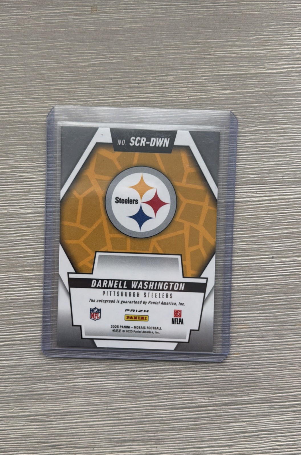 2025 Panini Mosaic Scripts Darnell Washington Auto Red And Yellow #scr-dwn