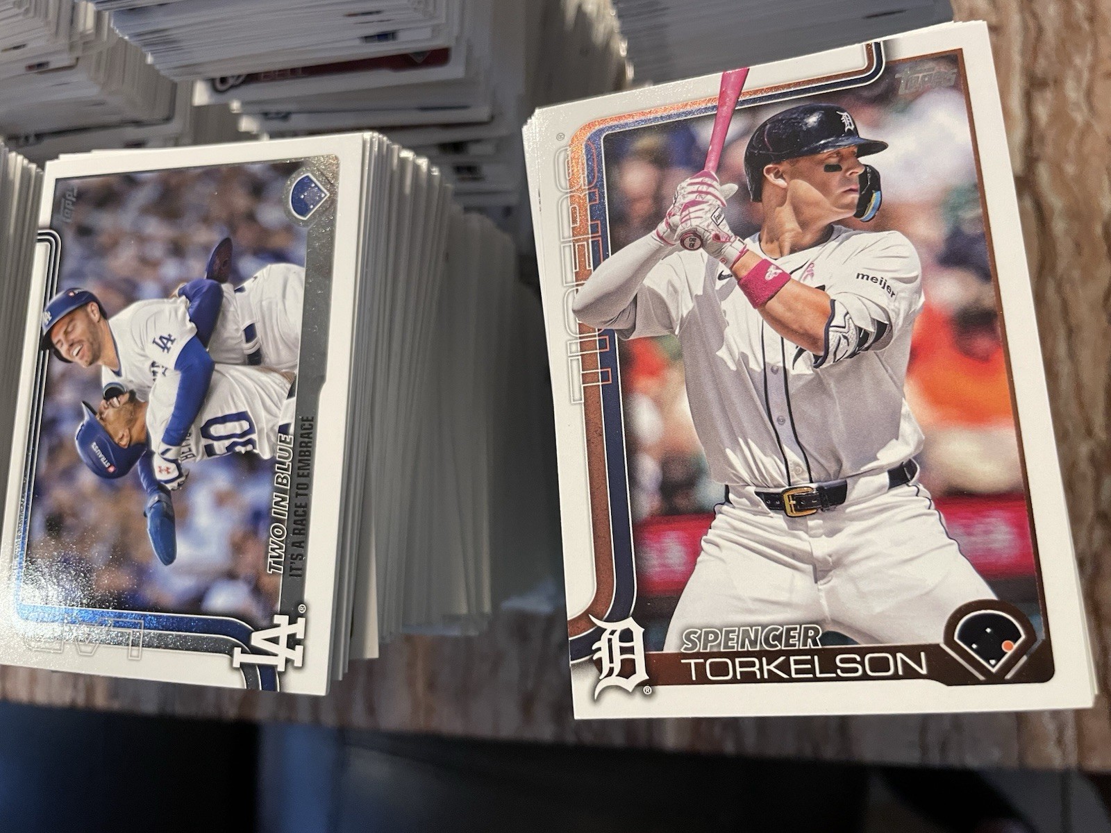 2025 Topps Series 2 Singles Cards! 🔥 U-PICK! YOU COMPLETE YOUR SET! #351-600