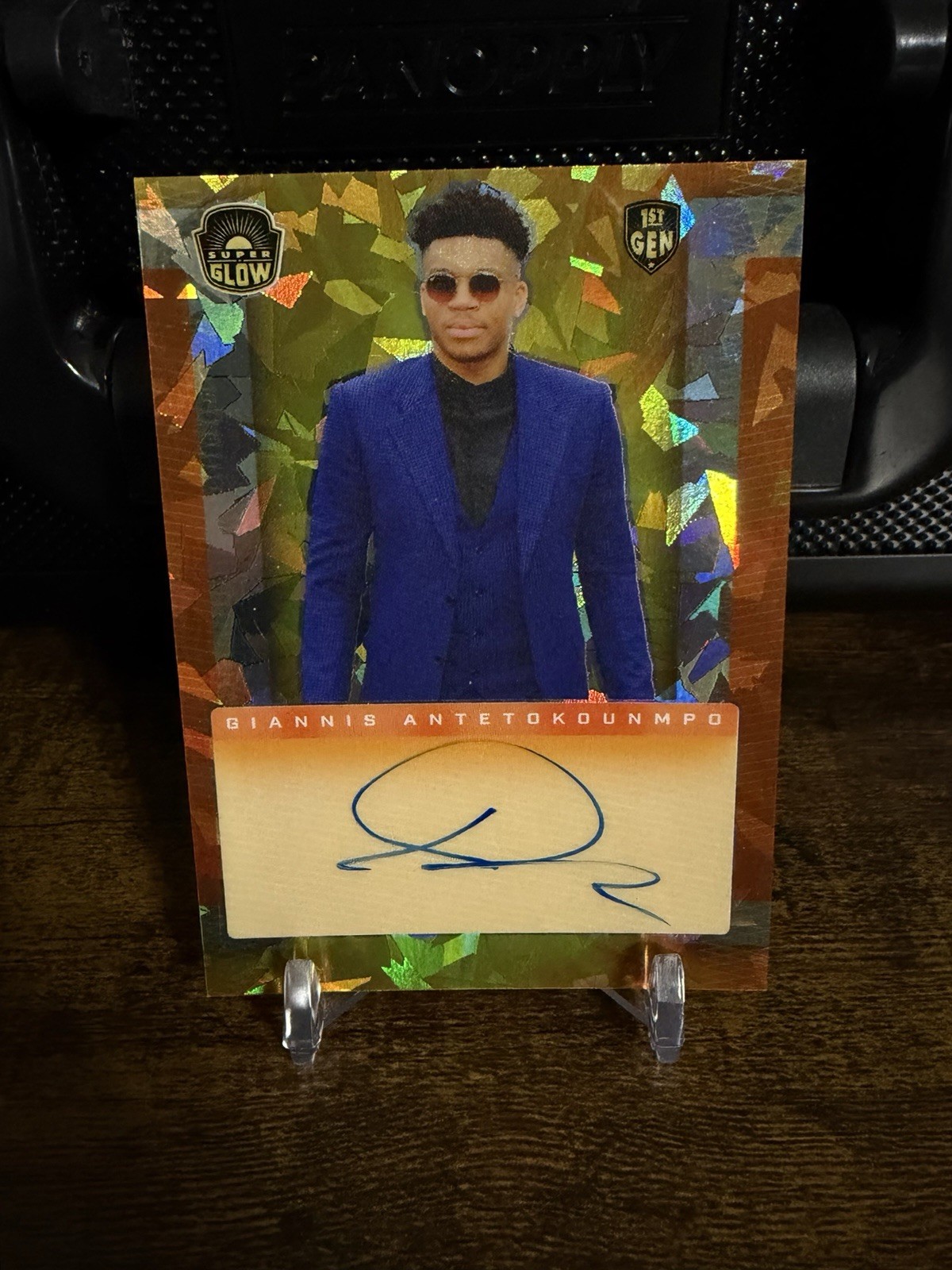 Giannis Antetokounmpo Autographed On Card /15 2021 Super Glow First Gen