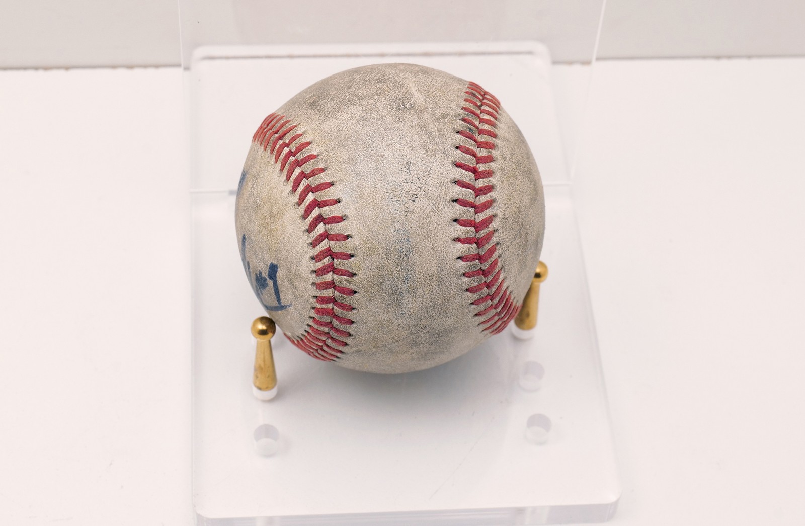 Rawlings Official Baseball w/ Multiple Unidentified Signatures No Stand