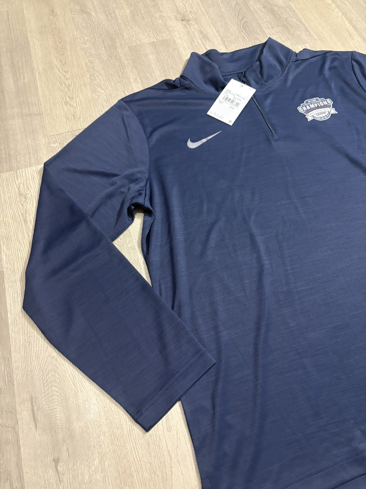 Nike UConn Huskies pullover quarter zip Mens navy blue size XL brand new