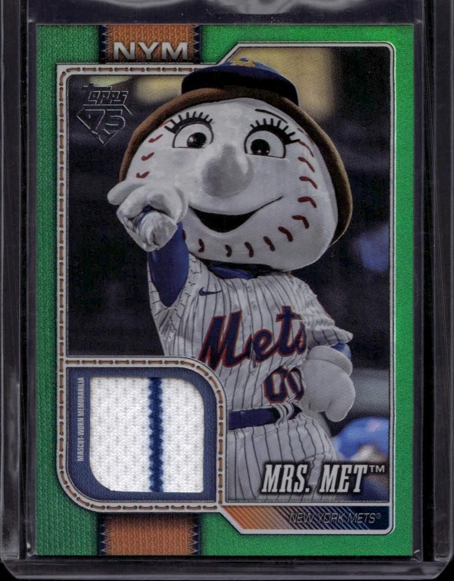 2026 Topps #MAS-MRS Mrs. Met Mascots Relics Green #/99