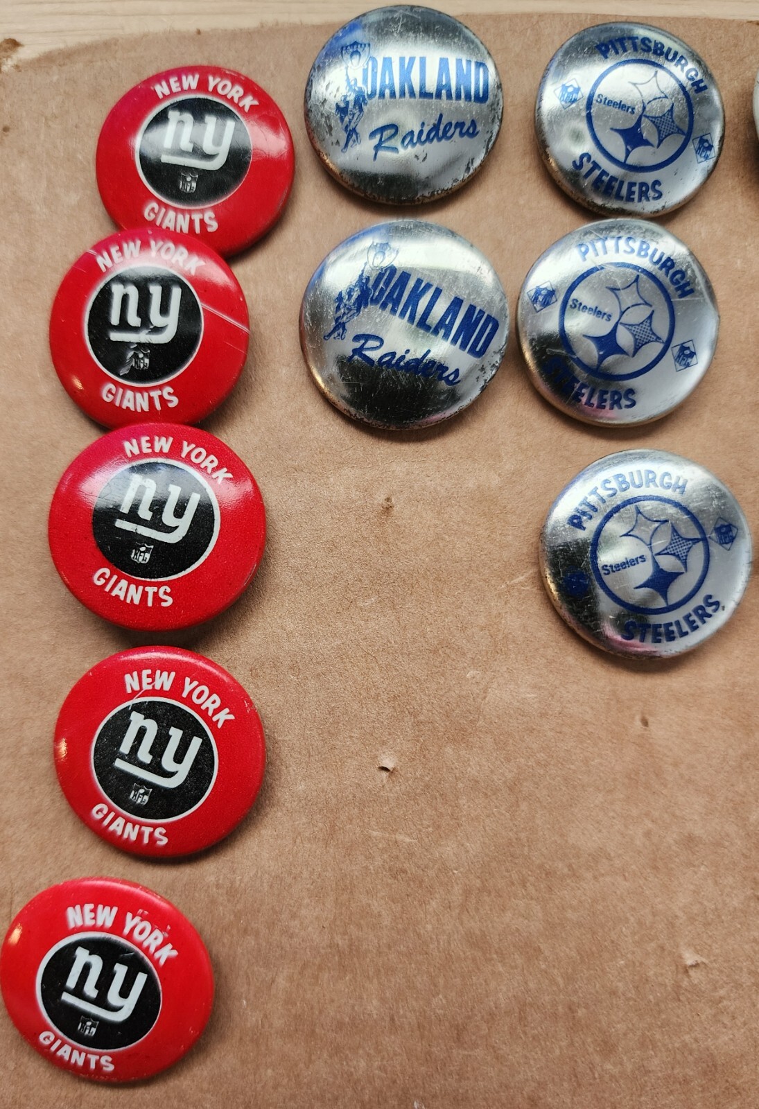 VINTAGE ORIGINAL 1969 AFL NFL LAR LU LINE PIN PINBACK BUTTON 14 Teams available!