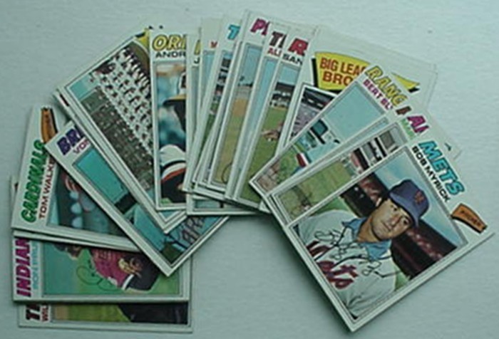 1977 TOPPS BASEBALL CARD SINGLES (1-250) *** 50¢ EACH+ ***$3.00 MINIMUM***