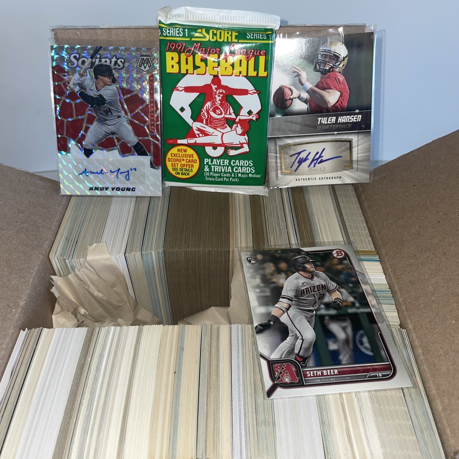Huge Lot 700+ Sports Cards With Autos Baseball Football Basketball MLB NFL NBA