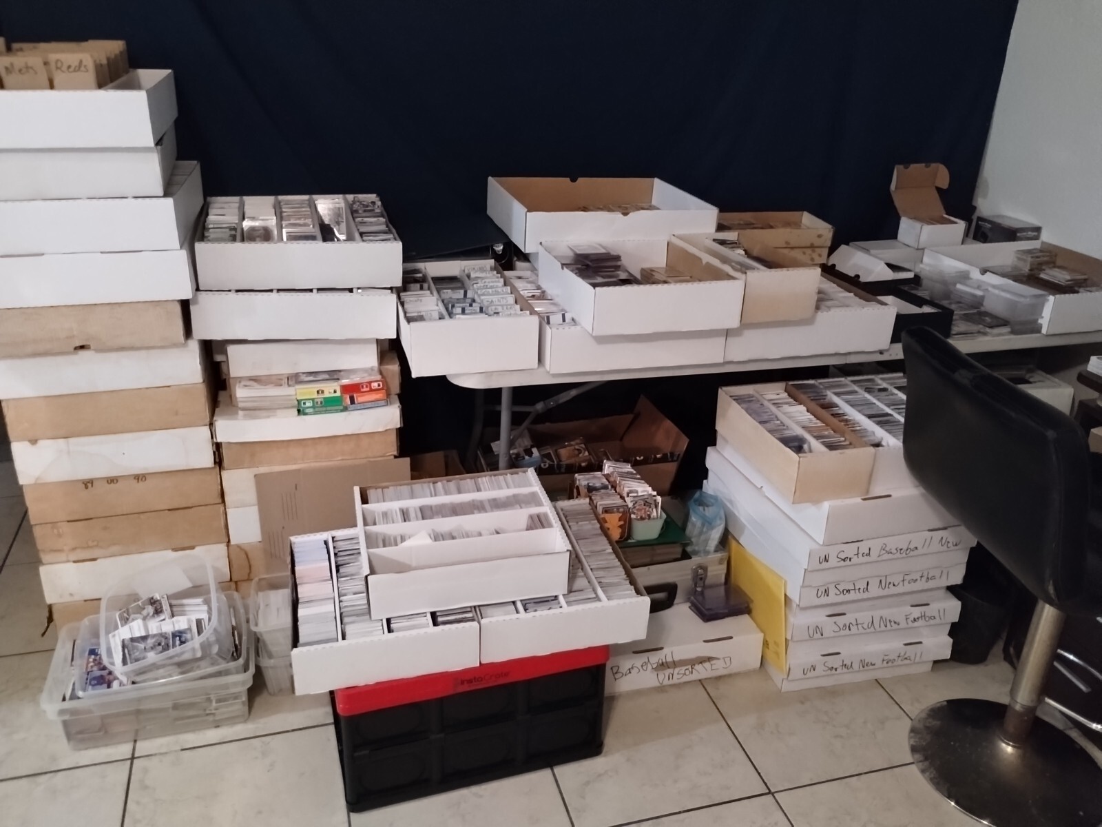 HUGE SPORTS CARD LOT!!! UNSORTED!!! READ DESCRIPTION!!! FIRE!!! 🔥🔥🔥🔥