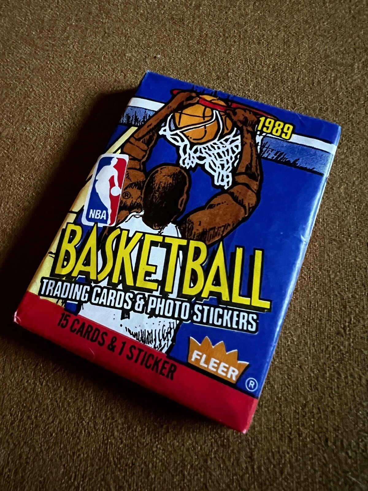 1989 Fleer Factory Sealed Basketball Wax Pack (chance for a Michael Jordan)