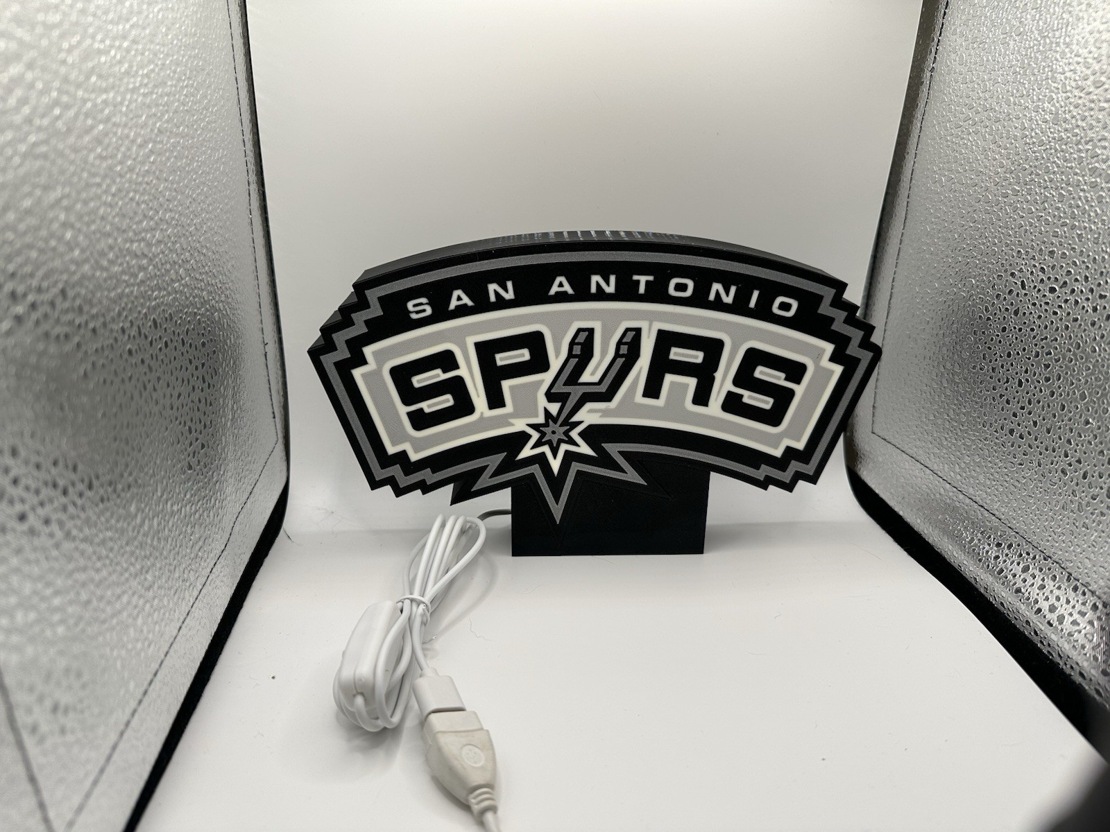 San Antonio Spurs Illuminated Display – 3D Printed LED Lightbox for Spurs Fans