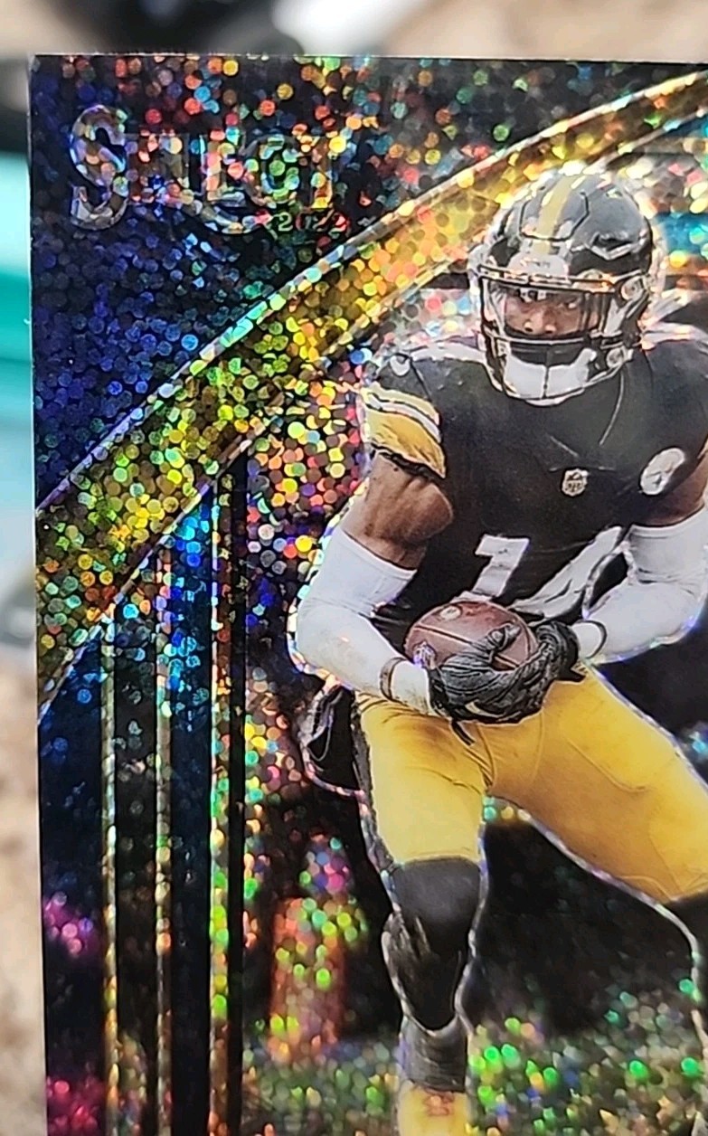 2022 Panini Select – Suite Level George Pickens #343 Cosmic Prizm (RC)