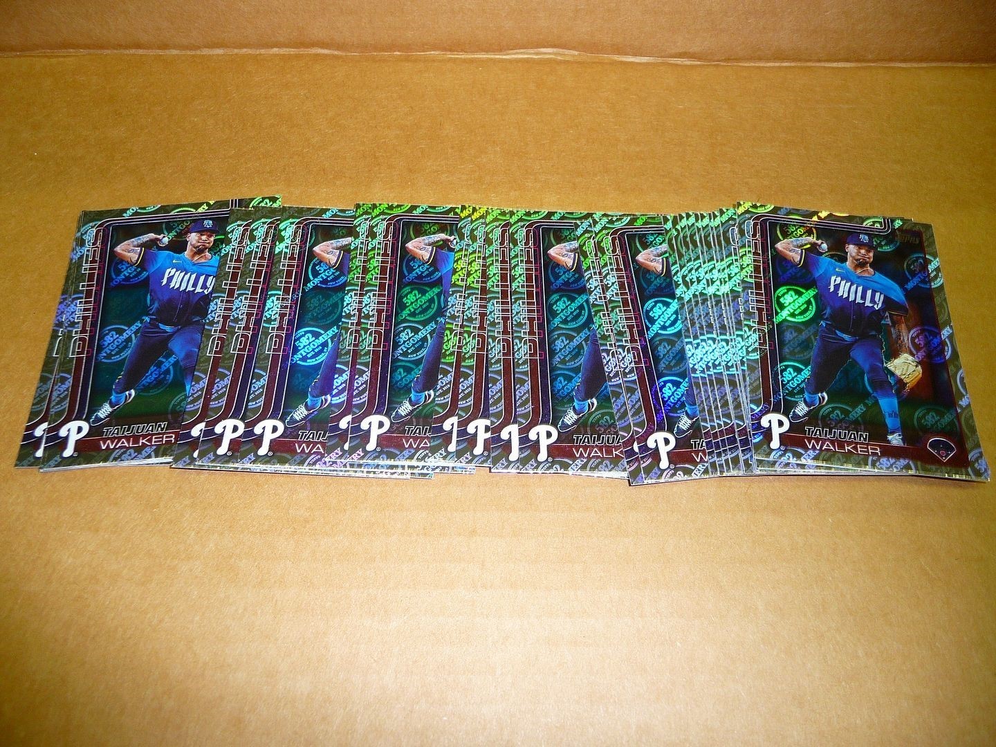 2025 Topps 582 MONTGOMERY CLUB FOIL LOT OF 28 CARDS TAIJUAN WALKER PHILLIES #351
