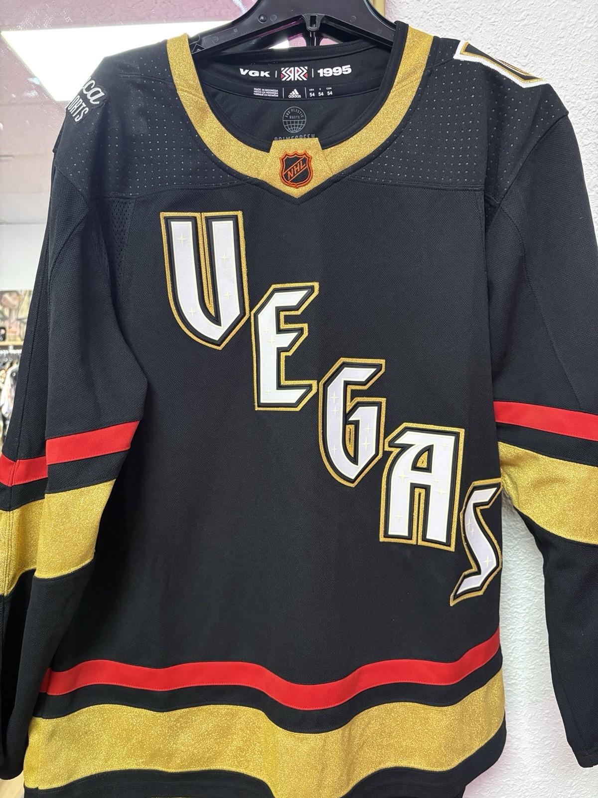 Vegas Golden Knights Reverse Retro Jersey Glow In the Dark Fight Strap Sz 54 XL