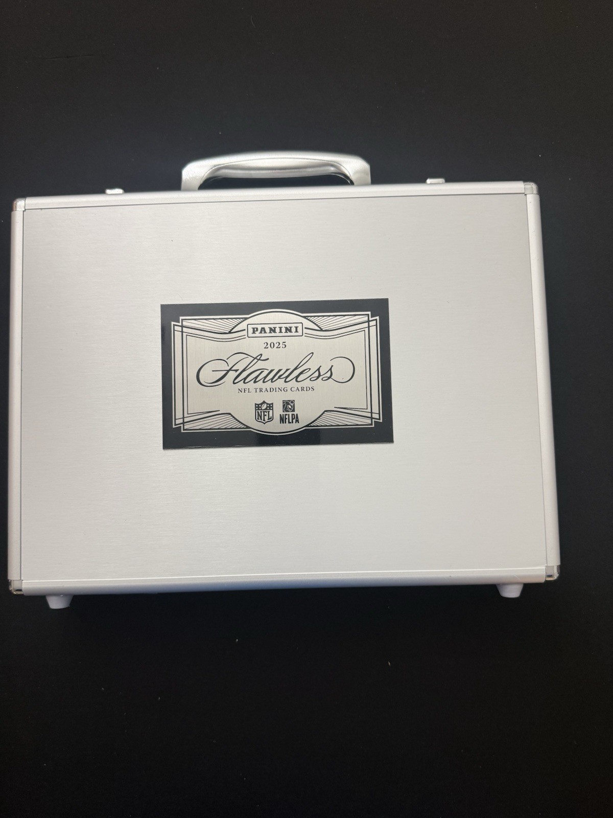 2025 Panini Flawless NFL Football Empty Silver Briefcase Box – Keys Included