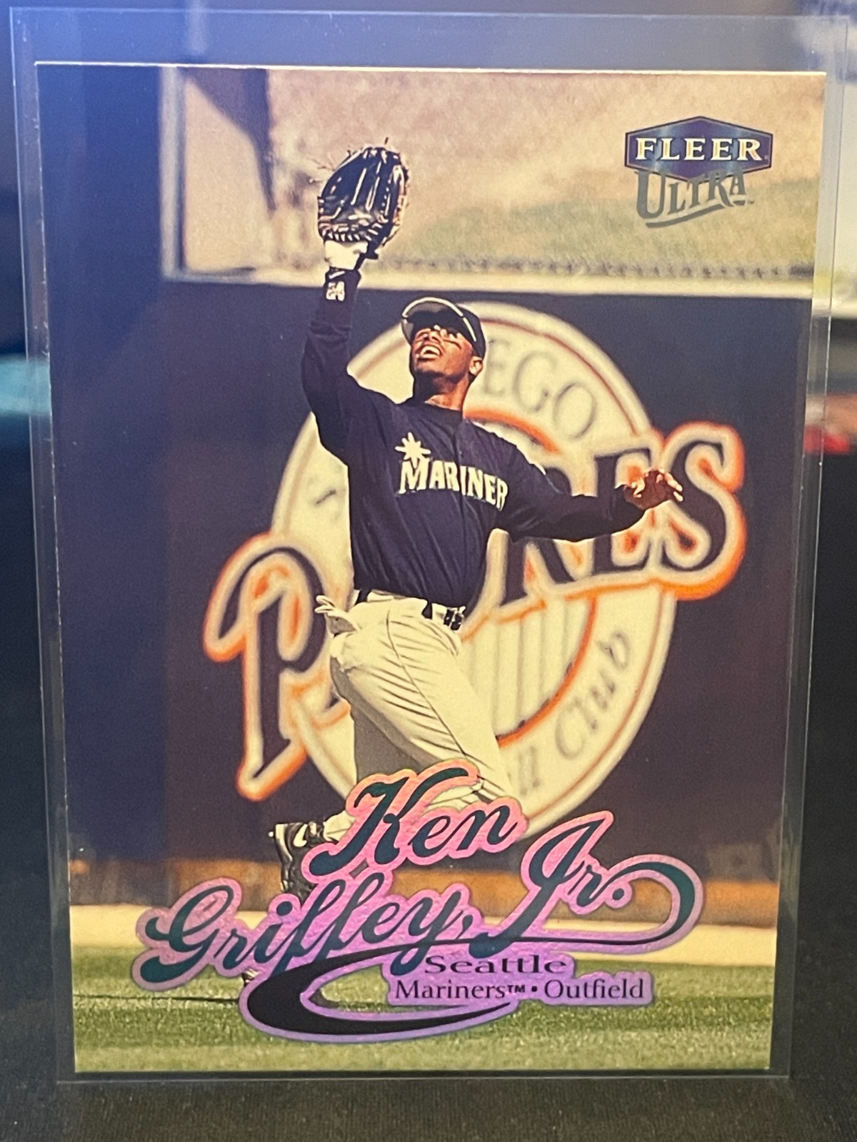1999 Ultra #72 Ken Griffey Jr.