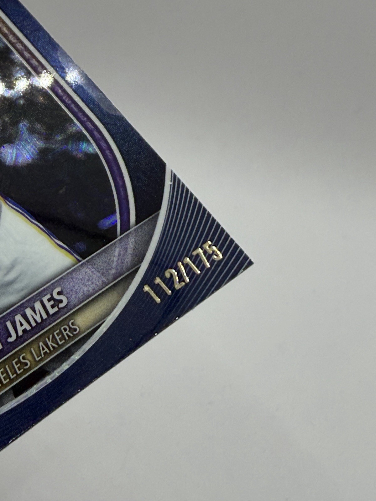 LeBRON JAMES 2025-26 Bowman Chrome 🔥NAVY MOJO REFRACTOR /175🔥 #BCV-121 Lakers