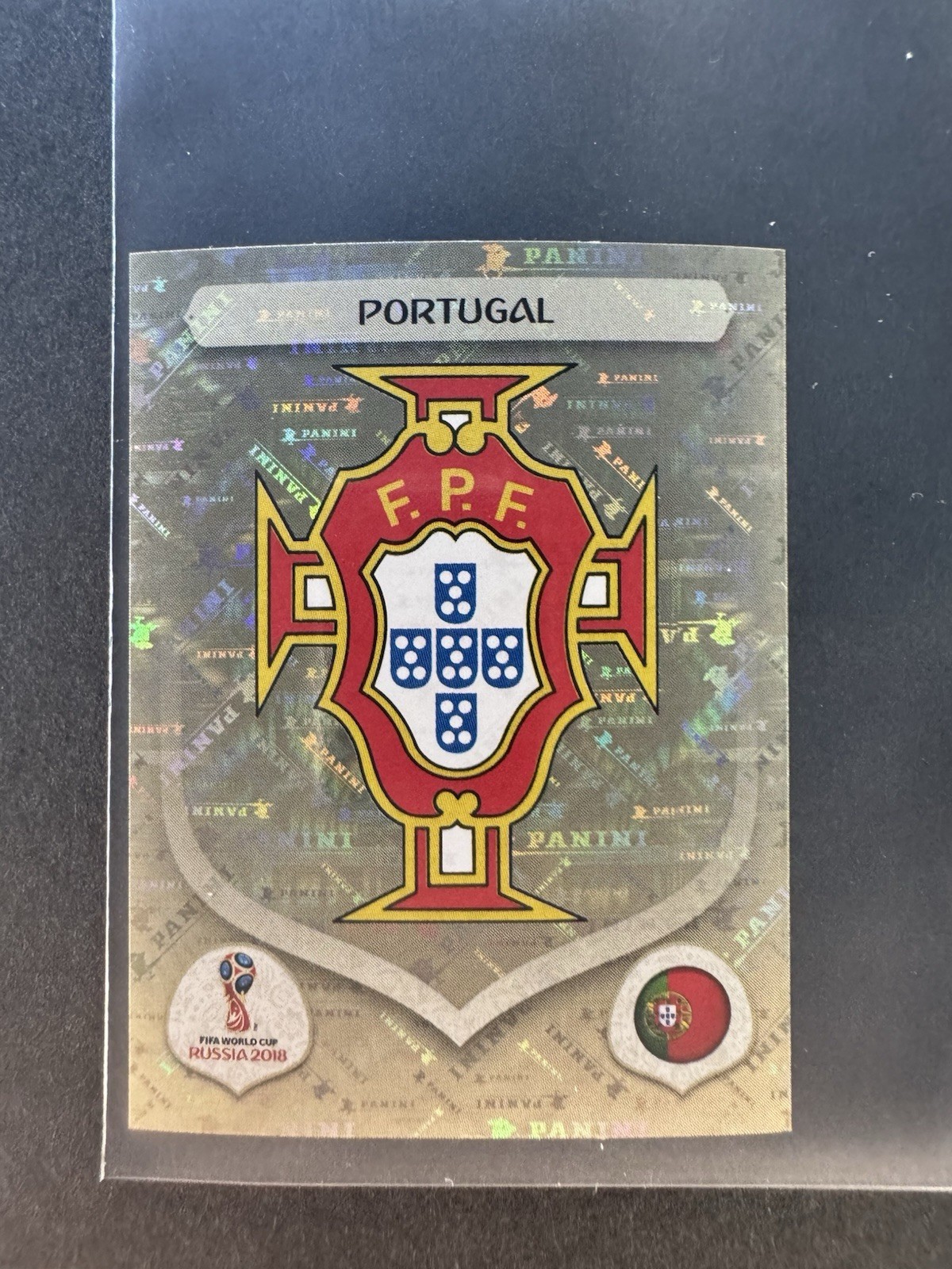 WC RUSSIA PINK BACK 2018 Panini Figurina-Sticker #100 PORTUGAL – SCUDETTO BADGE