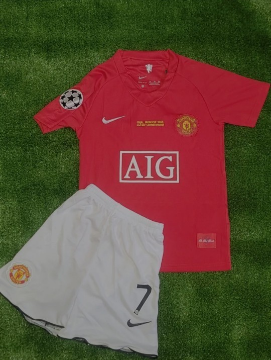 Ronaldo #7 Man United UCL 2007/2008 Retro Home Jersey Kids 8-9 YEARS #24